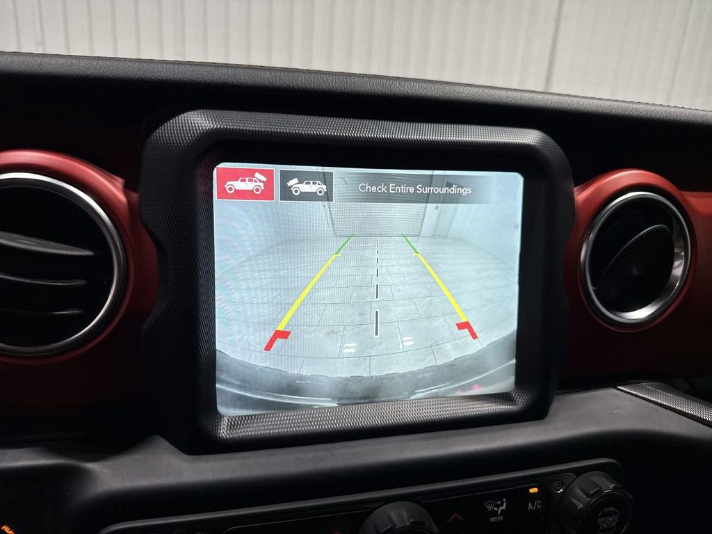 Used 2021 Jeep Wrangler Unlimited Rubicon AWD/4WD image 15