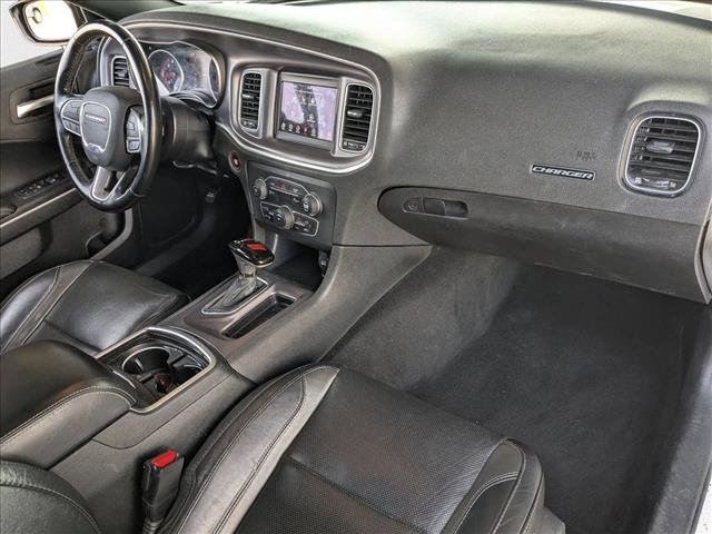 Used 2020 Dodge Charger SXT w/ Leather Interior Group image 23