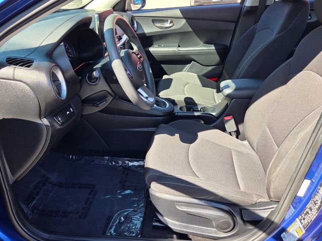 Used 2020 Kia Forte LXS FWD image 9