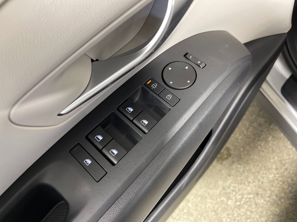 New 2026 Hyundai Tucson SEL FWD image 18