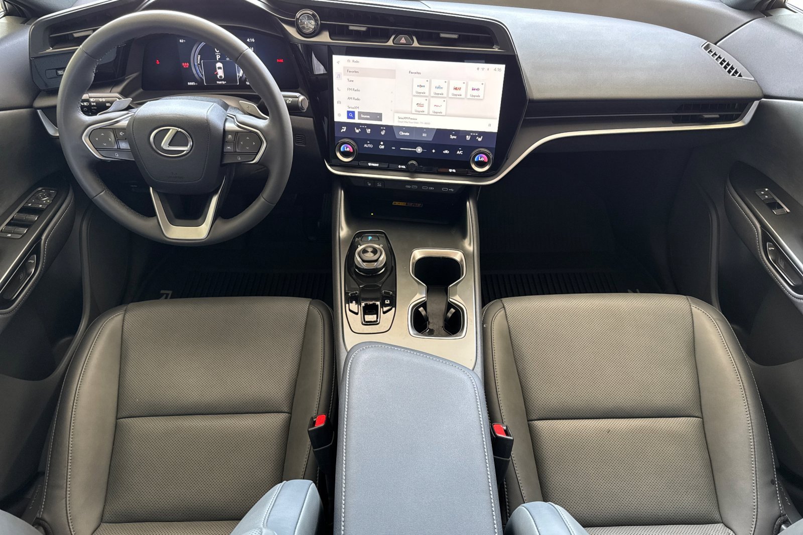 Used 2024 Lexus RZ 300e Premium image 4