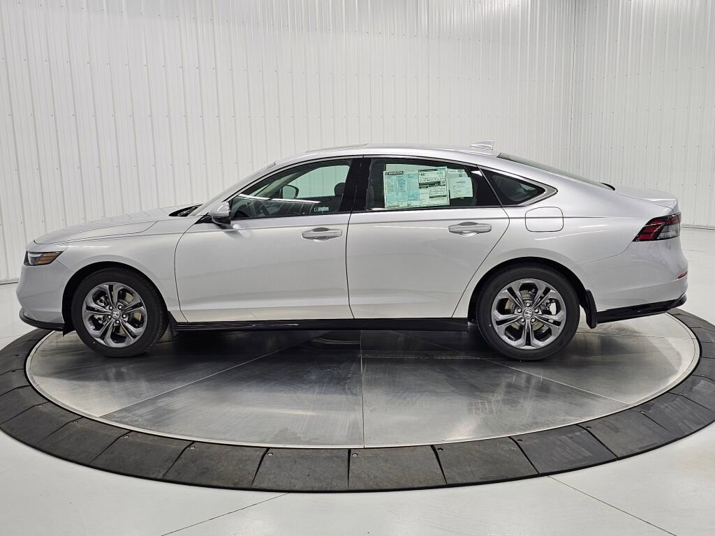 New 2025 Honda Accord EX-L image 28