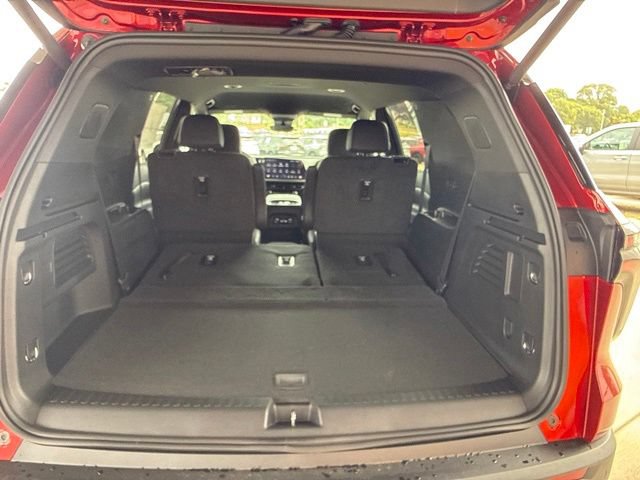 New 2026 Chevrolet Traverse LT w/ Driver Confidence Package AWD/4WD image 26
