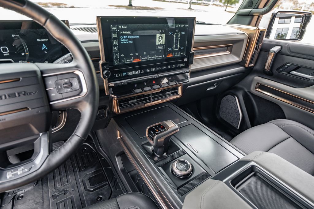 Used 2025 GMC Hummer EV 3X AWD/4WD image 27