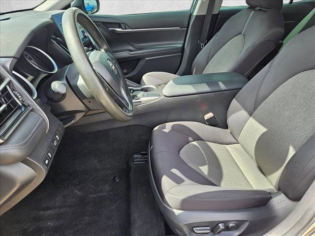 Used 2022 Toyota Camry LE image 15
