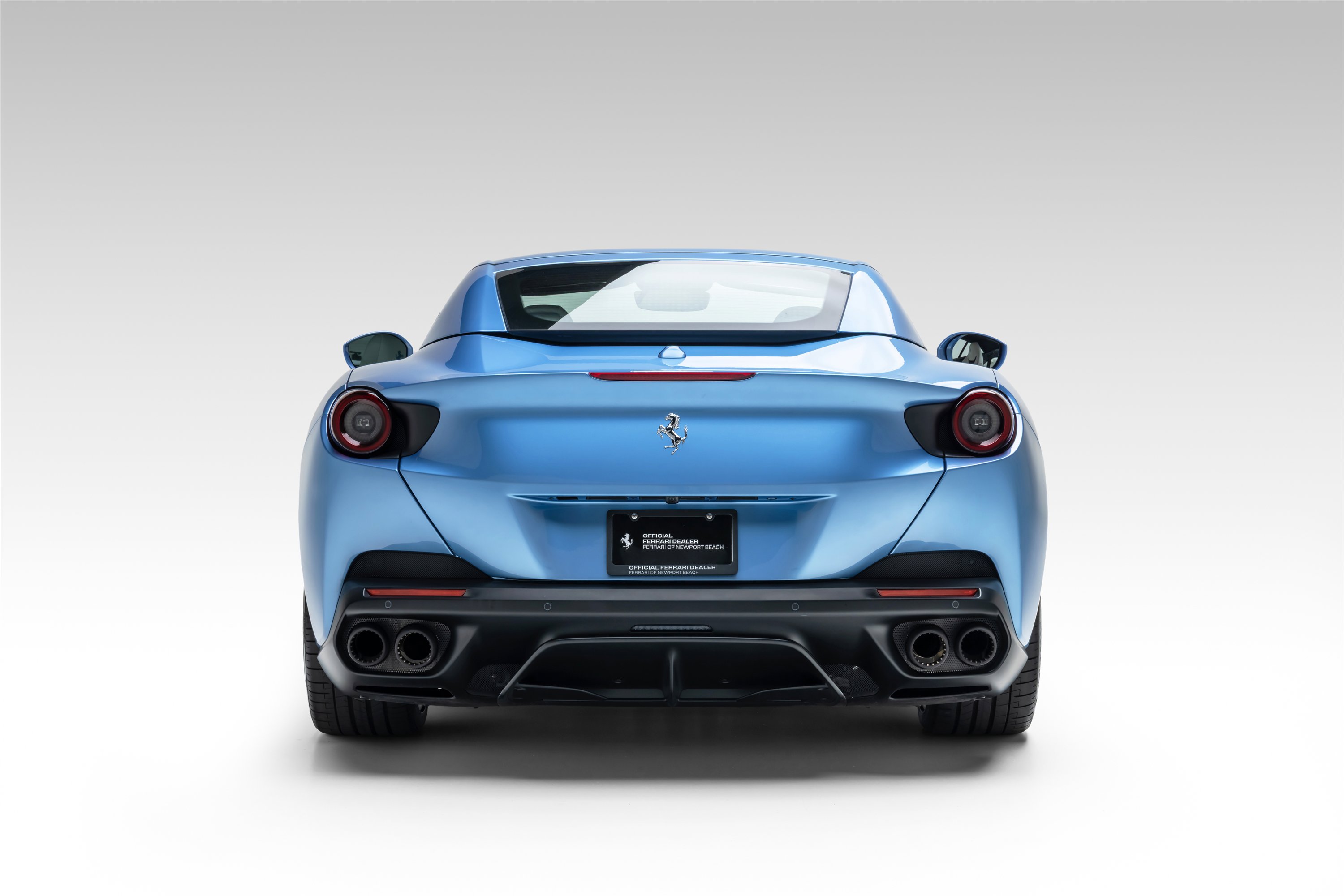 Certified 2020 Ferrari Portofino RWD image 2