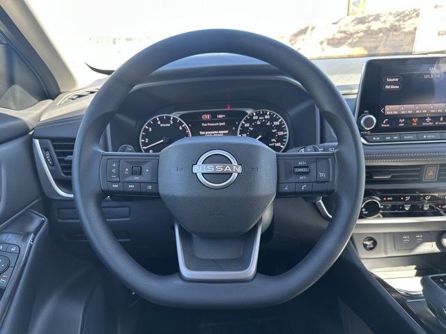 New 2026 Nissan Rogue S image 9