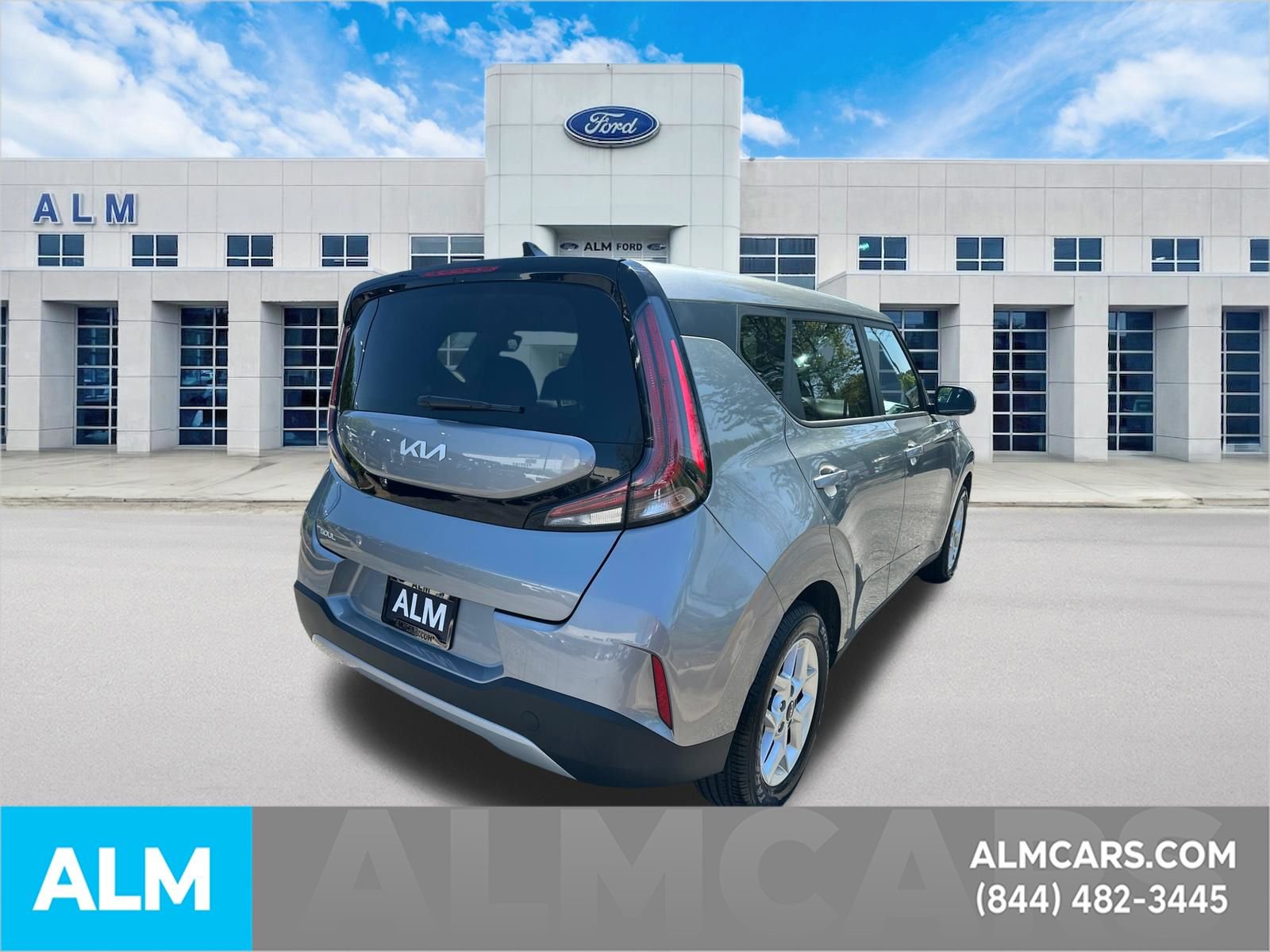 Used 2025 Kia Soul LX w/ LX Technology Package image 5