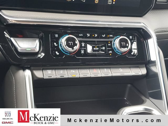 New 2026 GMC Sierra 3500 Denali w/ Denali Reserve Package AWD/4WD image 18