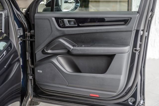 Used 2019 Porsche Cayenne image 54