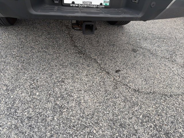 Used 2024 Nissan Frontier SV w/ Technology Package image 12