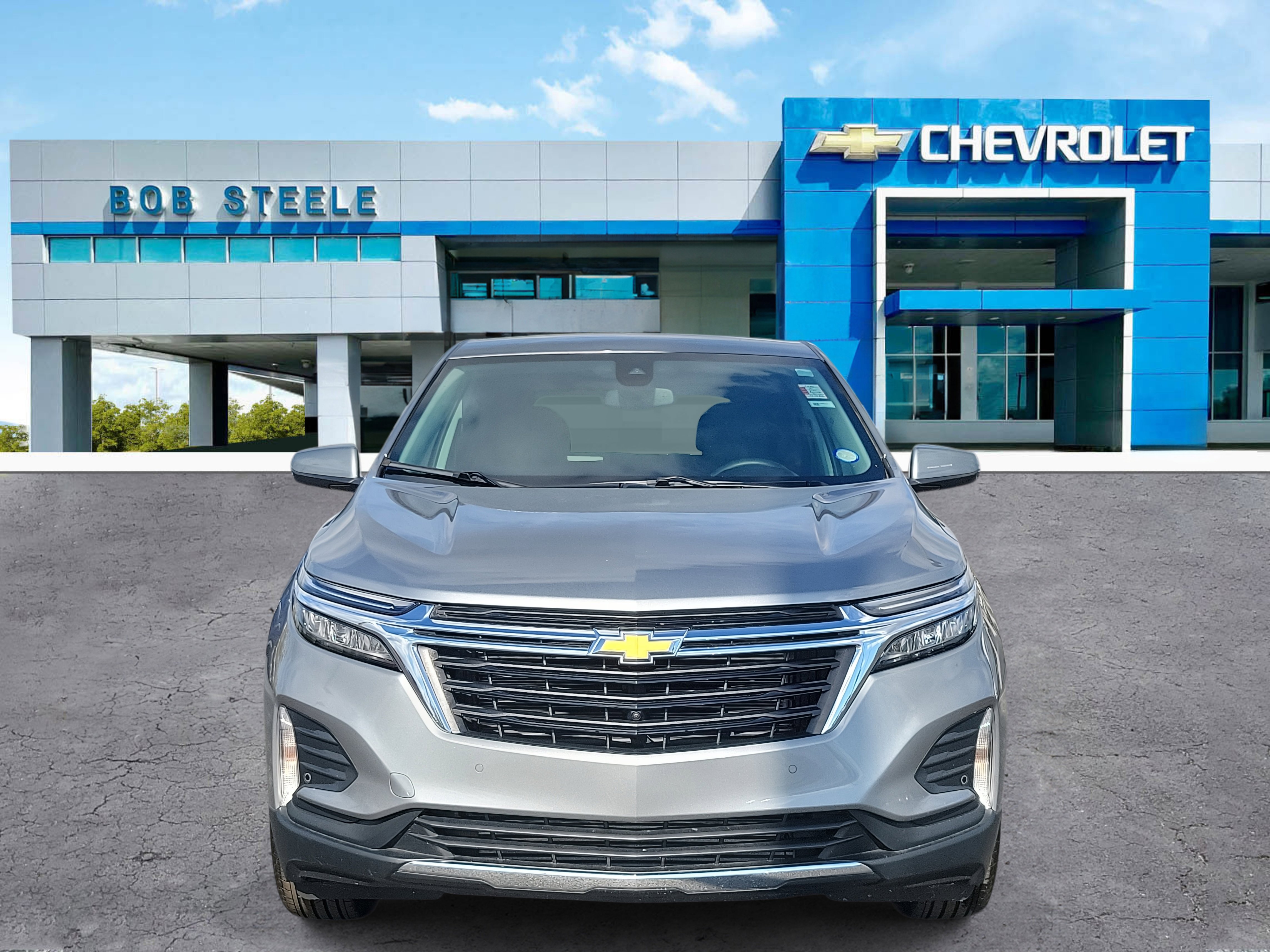 Used 2024 Chevrolet Equinox LT image 2