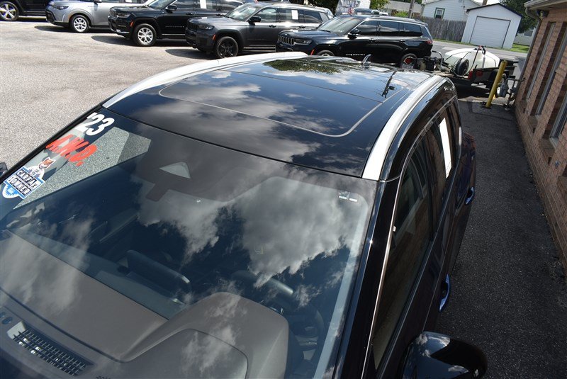 Used 2023 Nissan Rogue SL w/ SL Premium Package AWD/4WD image 10