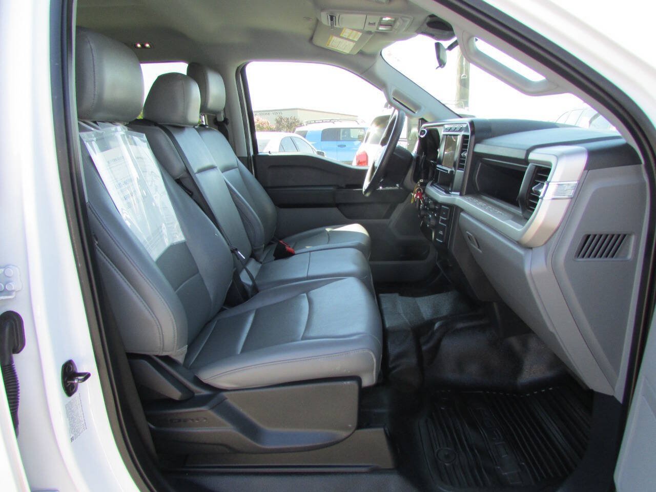 Used 2023 Ford F350 XL w/ XL Chrome Package RWD image 21