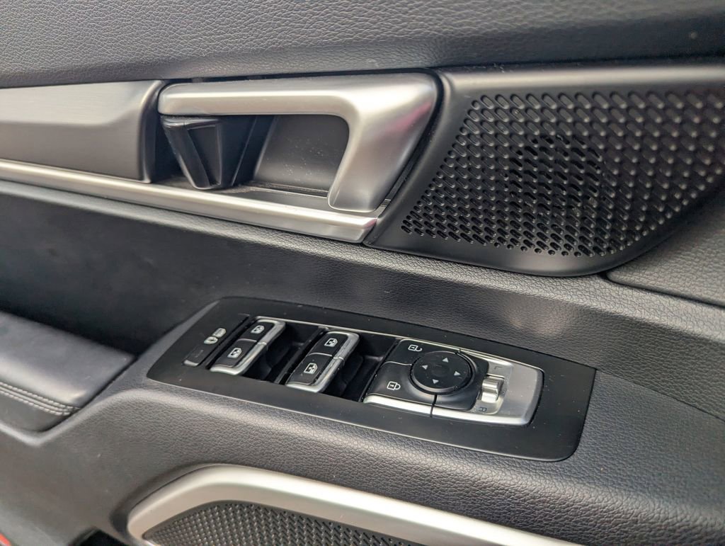 Used 2022 Kia Telluride S image 16