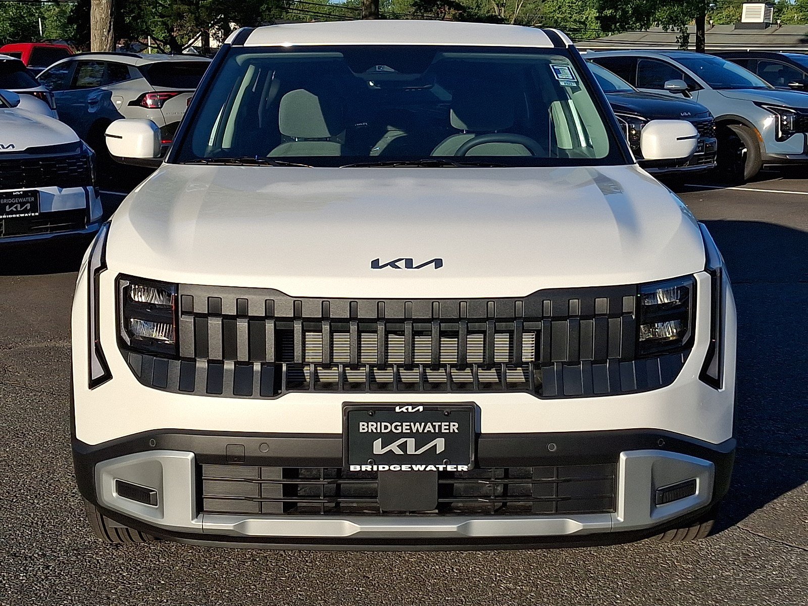 New 2027 Kia Seltos LX FWD image 2