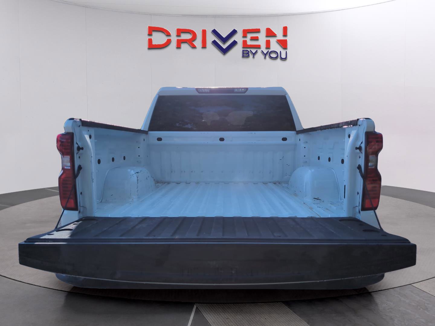 Certified 2025 Chevrolet Silverado 1500 W/T w/ WT Value Package image 5