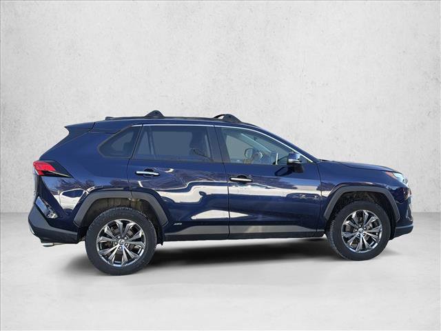 Used 2022 Toyota RAV4 Limited image 4