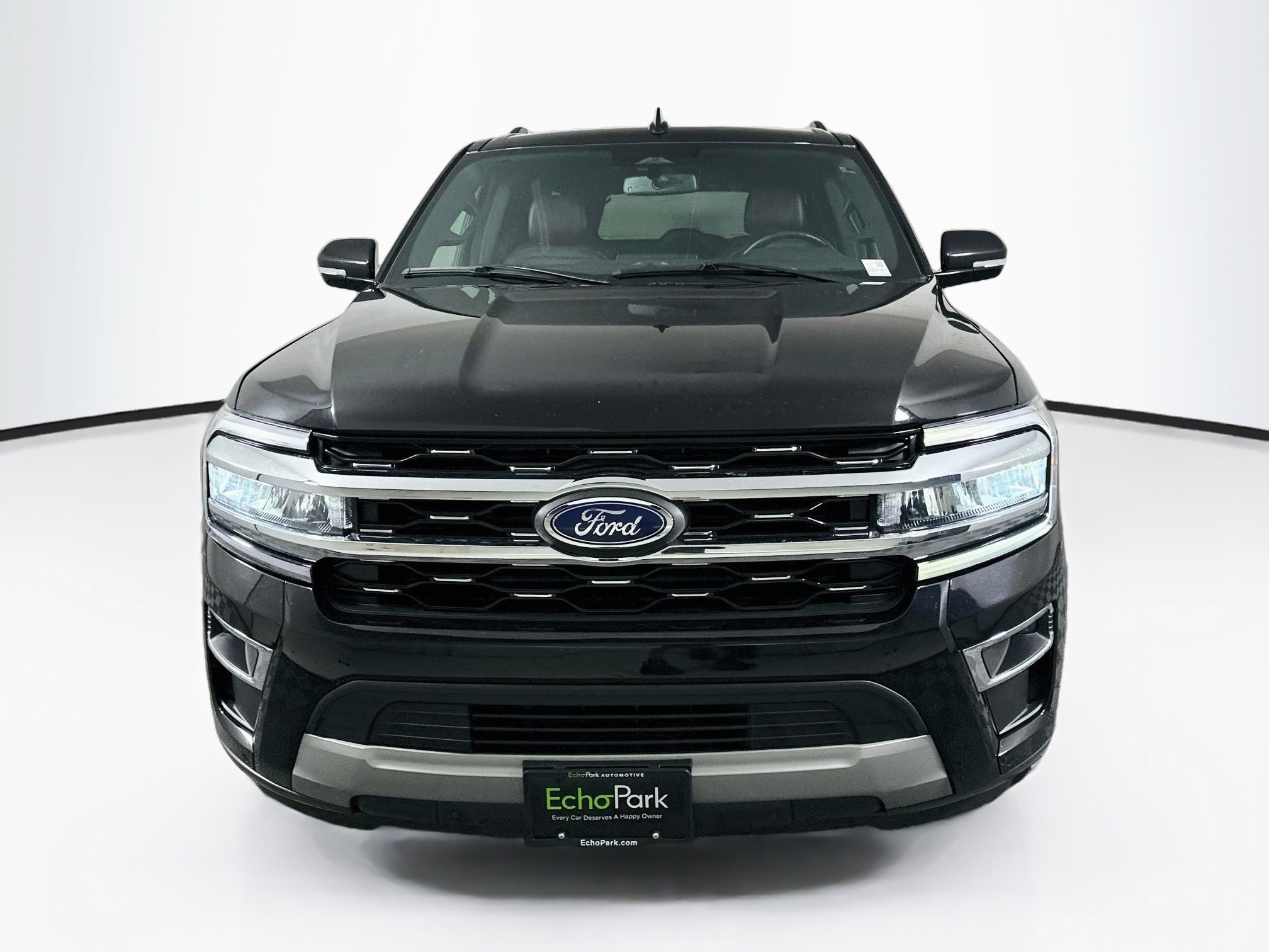 Used 2024 Ford Expedition Max Limited RWD image 2