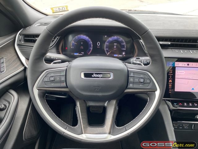 New 2026 Jeep Grand Cherokee Limited AWD/4WD image 18