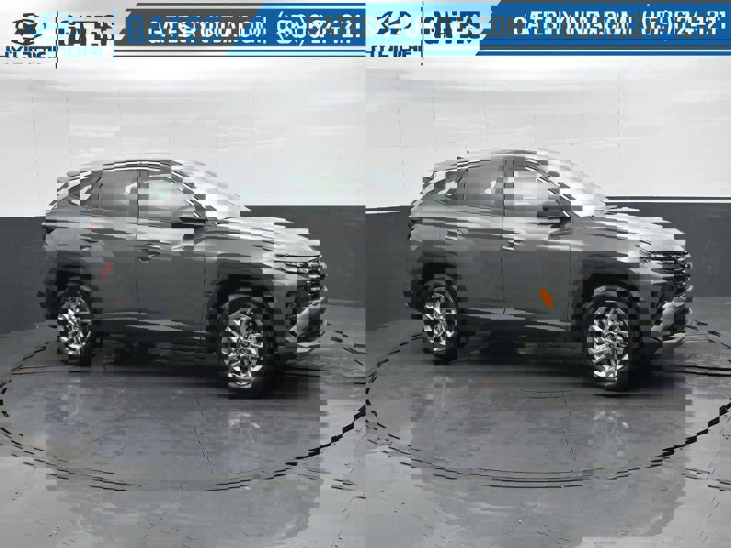 New 2026 Hyundai Tucson SE