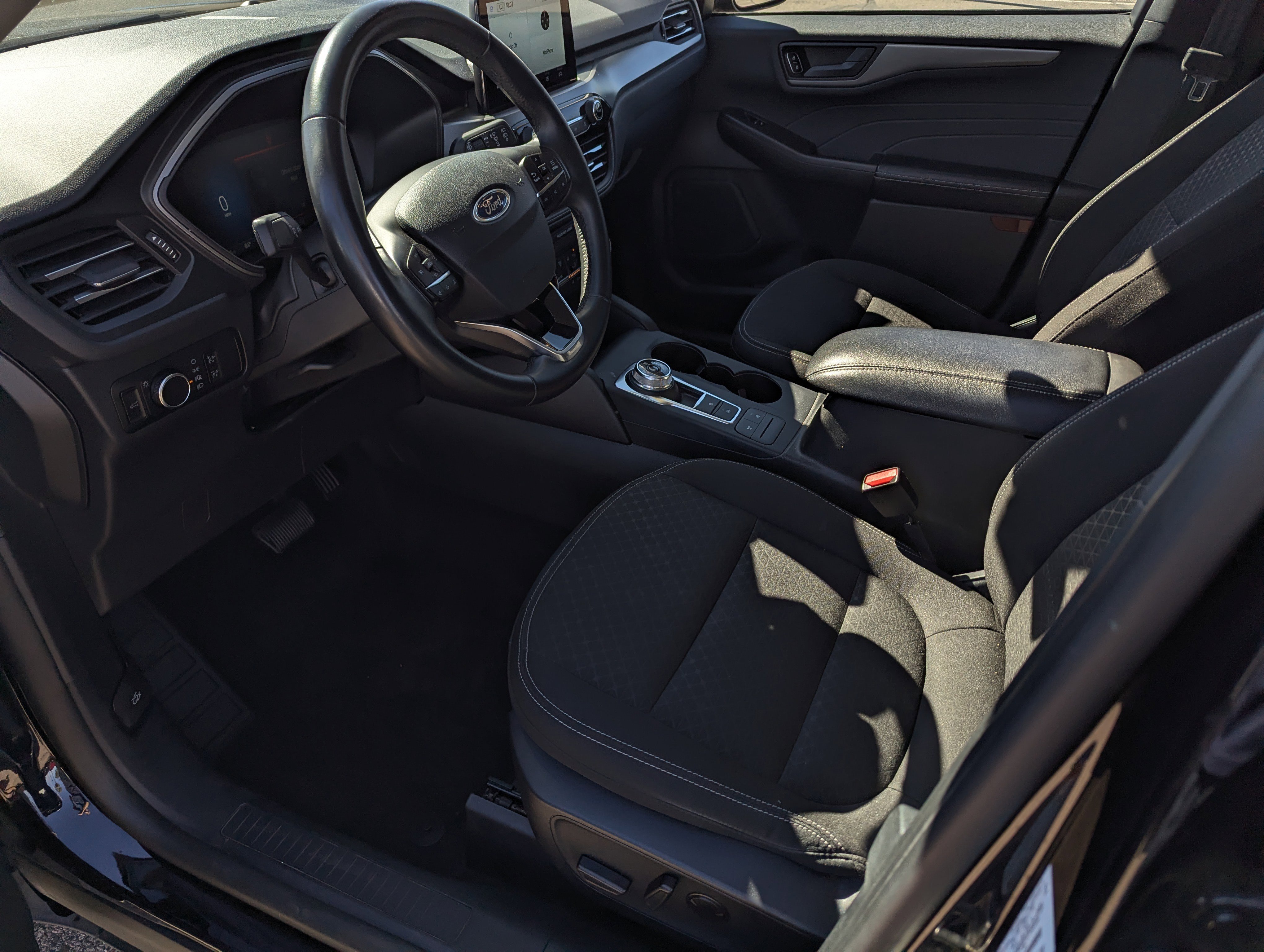 Certified 2024 Ford Escape Active image 9