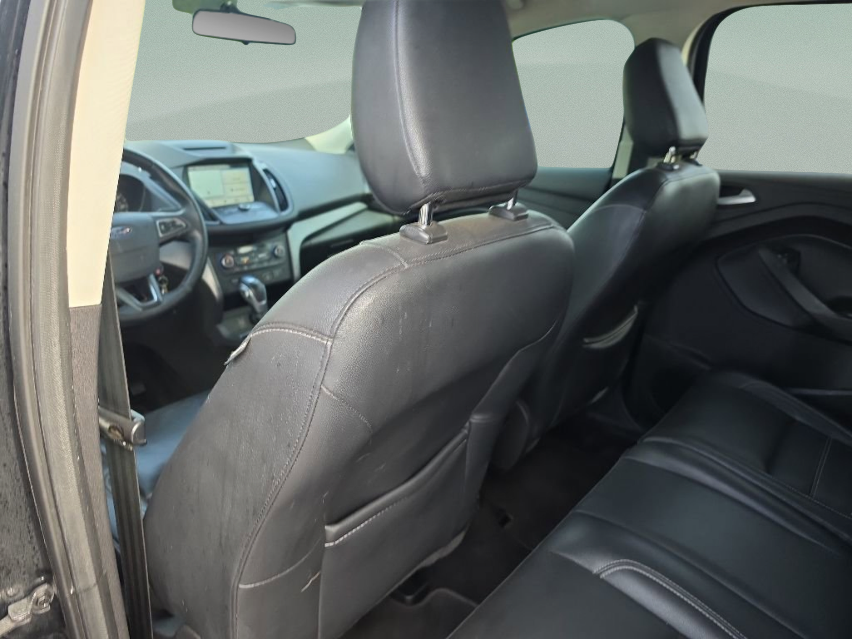 Used 2018 Ford Escape SEL AWD/4WD image 23