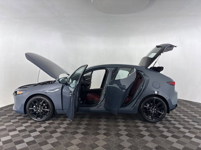 New 2026 MAZDA MAZDA3 Carbon image 9