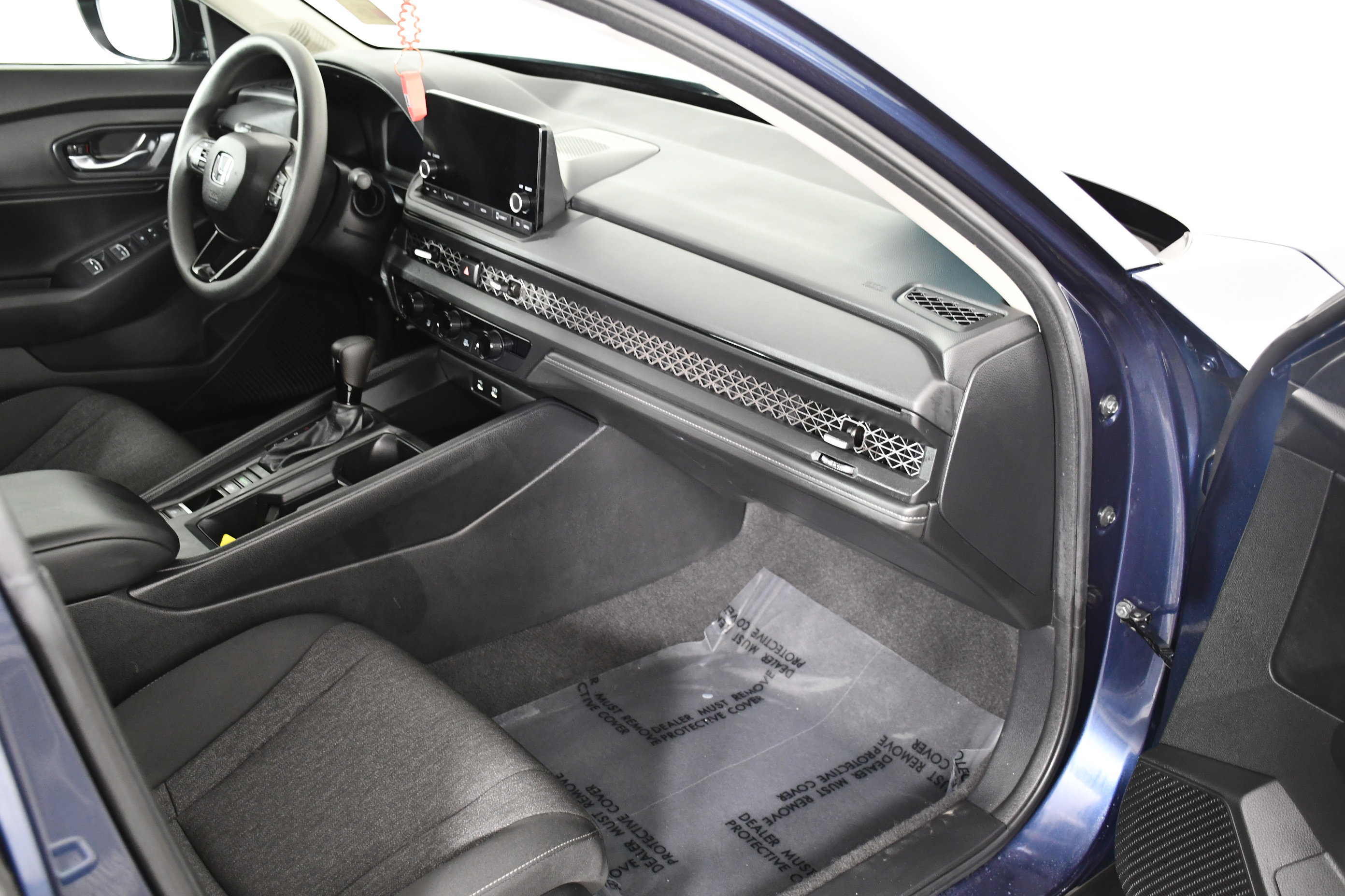 Certified 2025 Honda Accord SE image 32