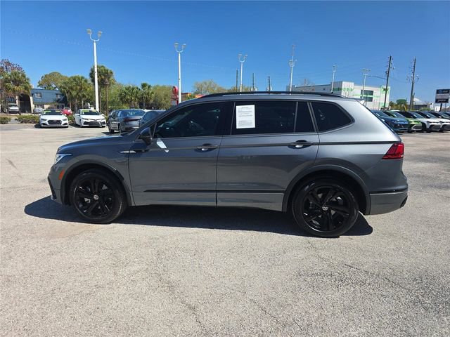 Used 2023 Volkswagen Tiguan SE R-Line image 7