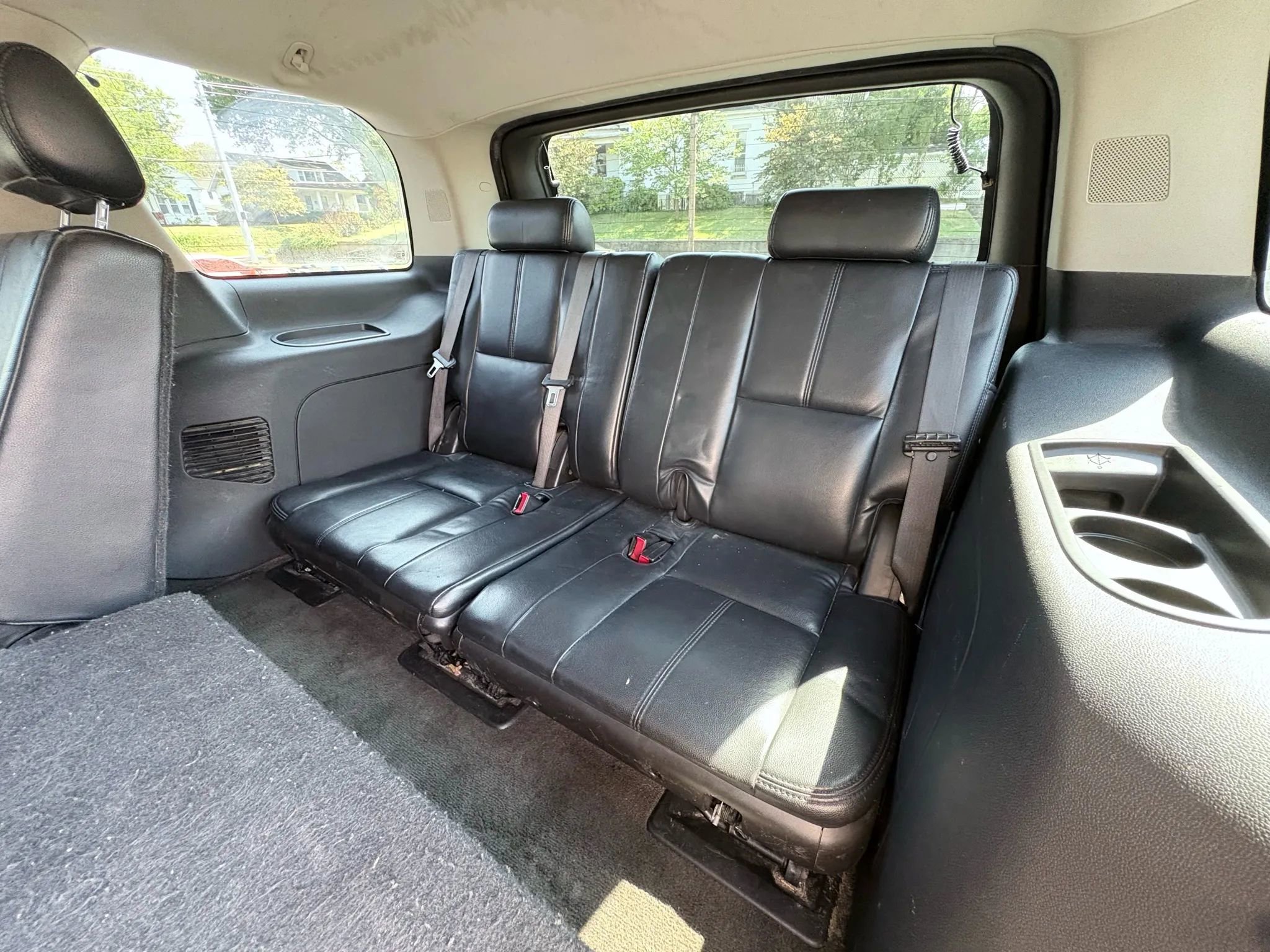 Used 2010 Chevrolet Tahoe LS w/ Regional Value Package image 16