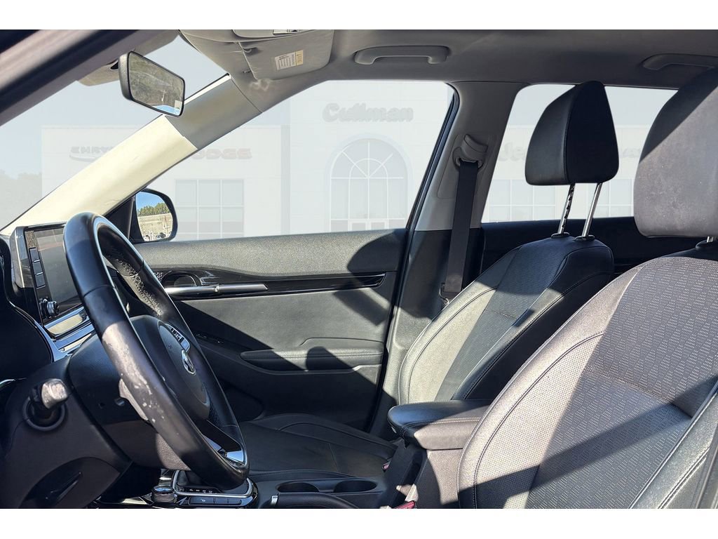 Used 2021 Kia Seltos EX image 11