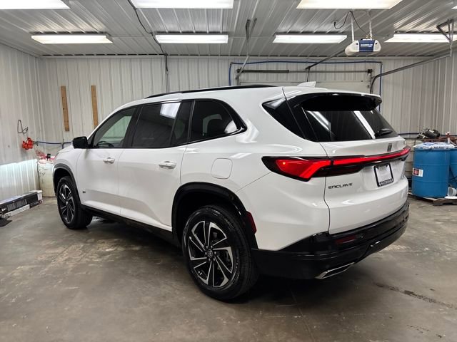 Used 2025 Buick Enclave Sport Touring image 3