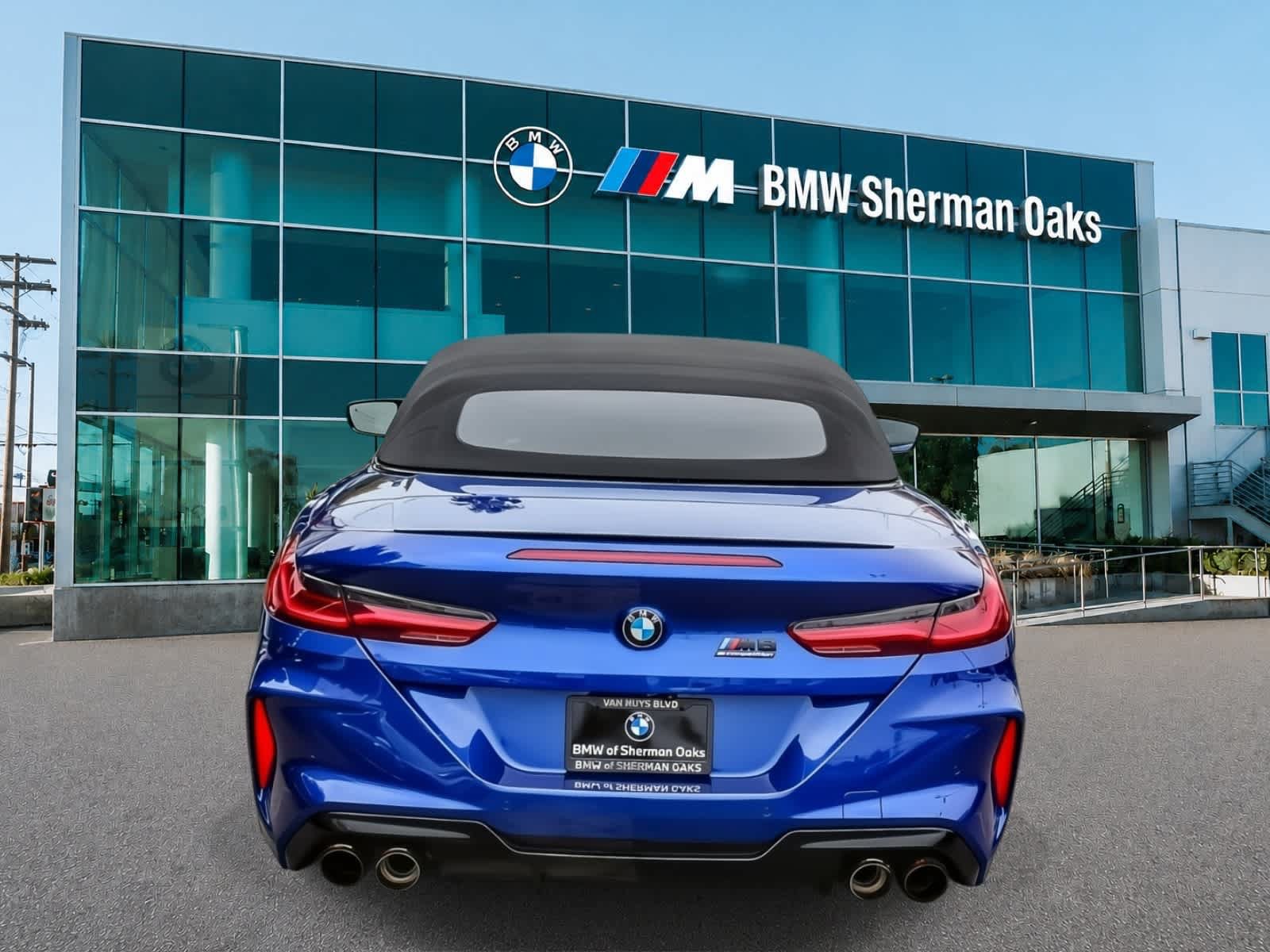 Used 2025 BMW M8 Competition w/ Driving Assistance Package AWD/4WD image 5