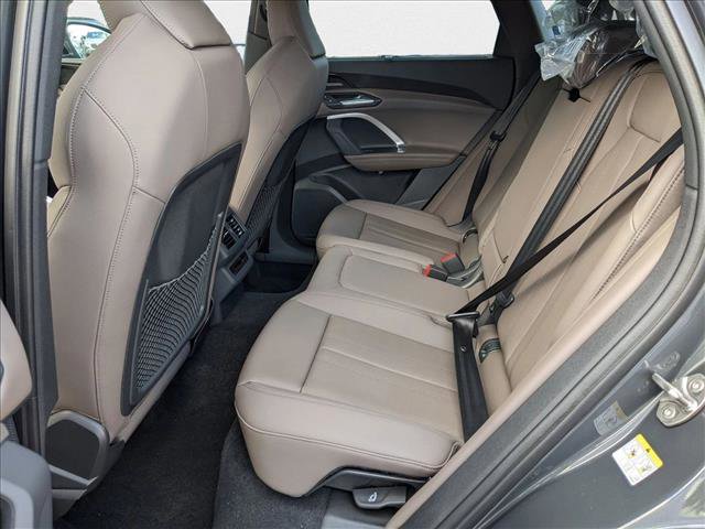 New 2025 Audi Q5 Premium Plus image 16