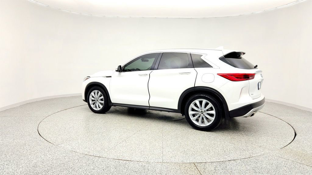 Used 2019 INFINITI QX50 Pure image 6