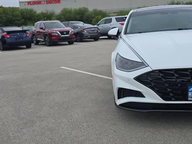 Used 2023 Hyundai Sonata Limited FWD image 10