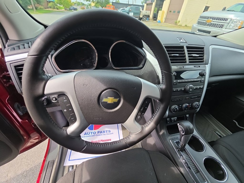 Used 2011 Chevrolet Traverse LT w/ Personal Connectivity Package AWD/4WD image 13