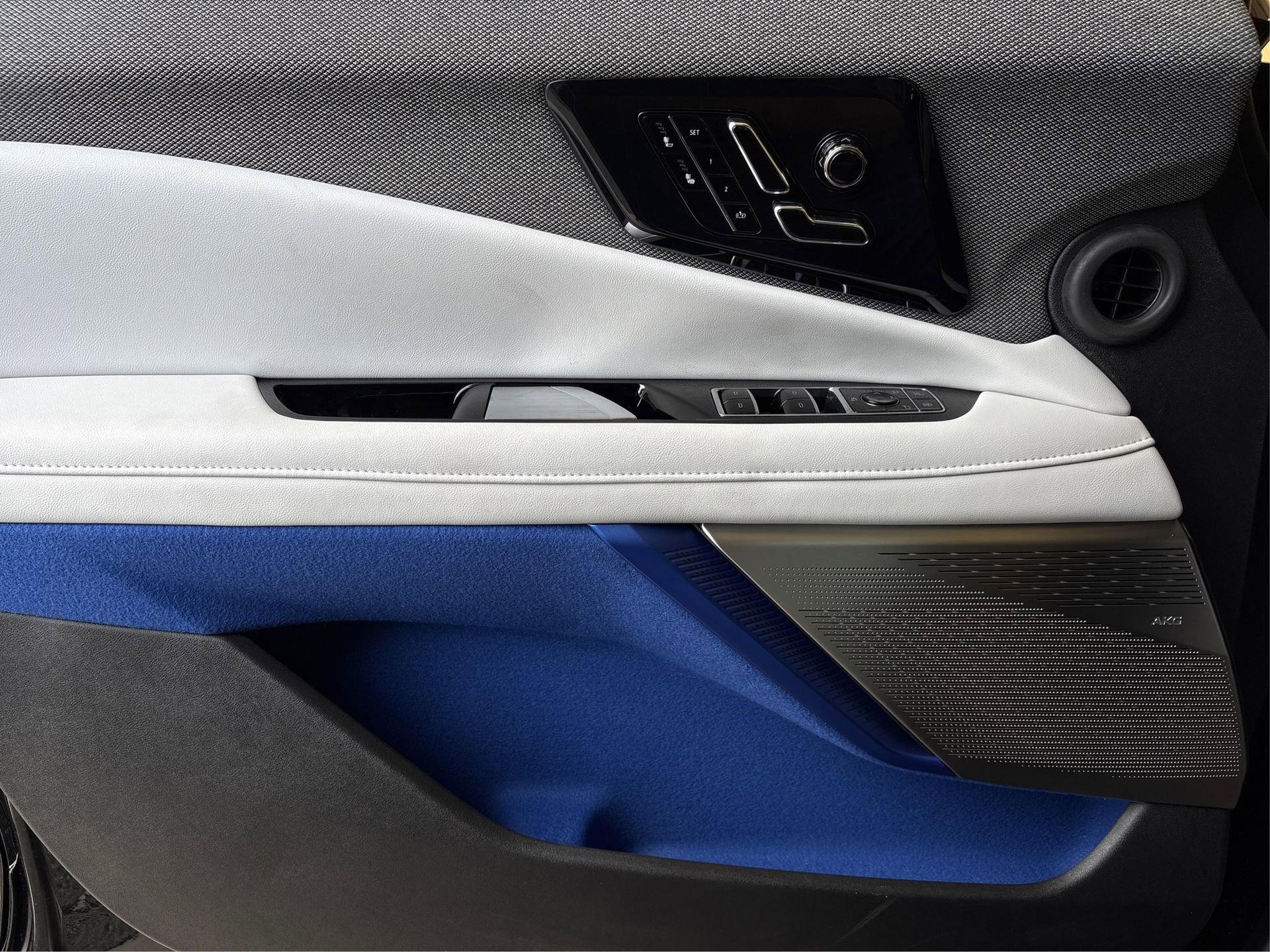 New 2026 Cadillac Optiq Sport 1 image 21