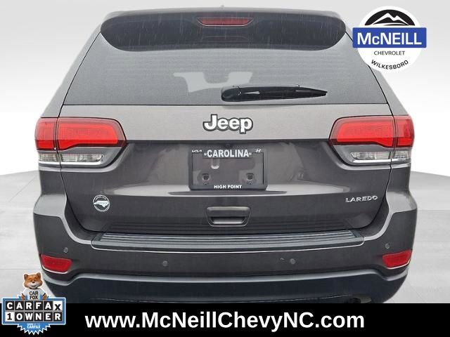 Used 2020 Jeep Grand Cherokee Laredo w/ 18" Wheel & 8.4" Radio Group RWD image 5