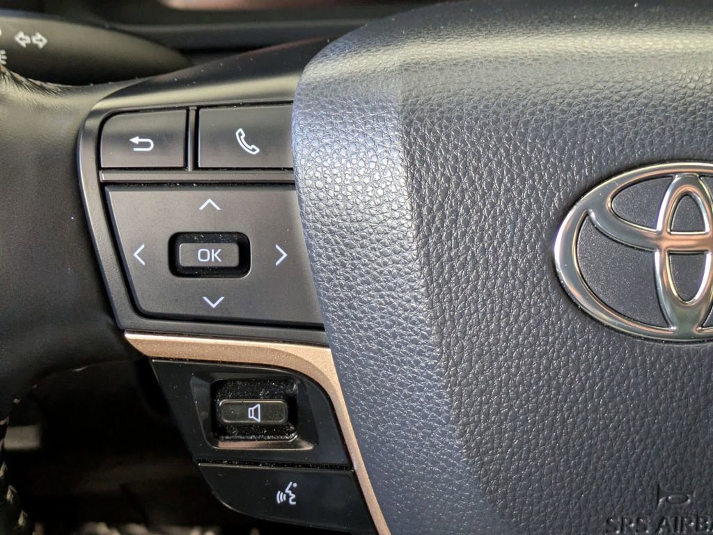 Used 2024 Toyota Crown AWD/4WD image 20
