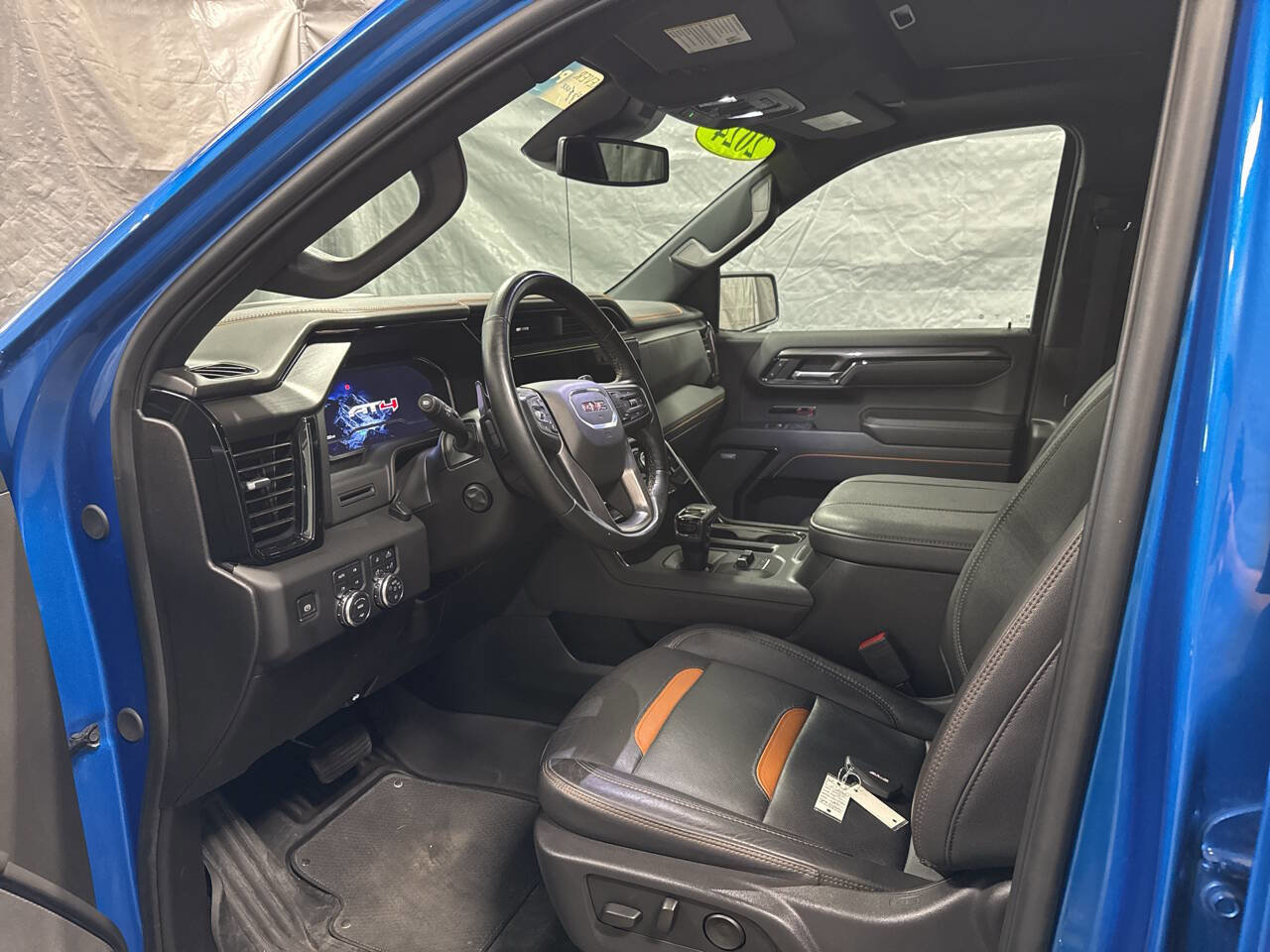 Used 2024 GMC Sierra 1500 AT4 w/ AT4 Preferred Package image 13