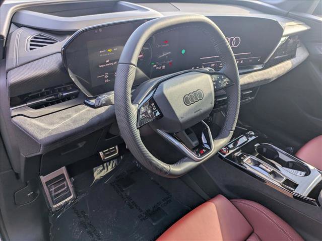 New 2025 Audi SQ6 e-tron Premium Plus image 9