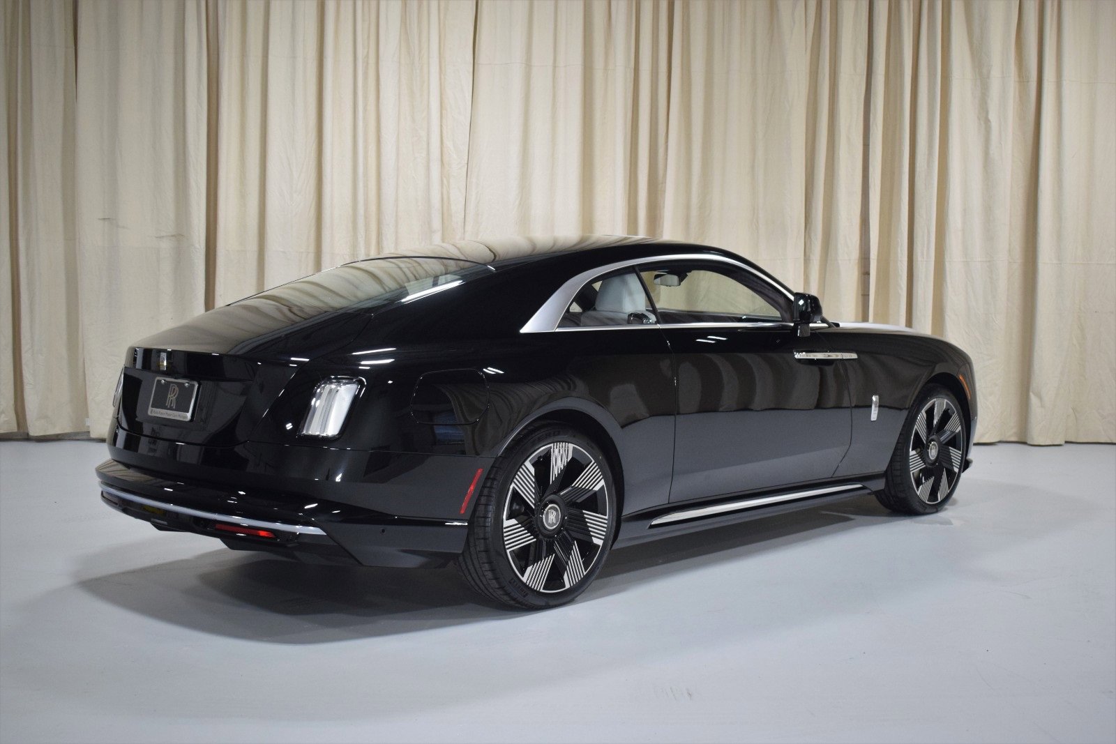 New 2024 Rolls-Royce Spectre w/ Spectre Launch Package image 2