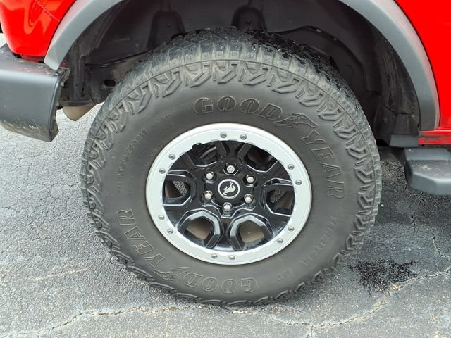 Used 2023 Ford Bronco Big Bend w/ Sasquatch Package AWD/4WD image 12