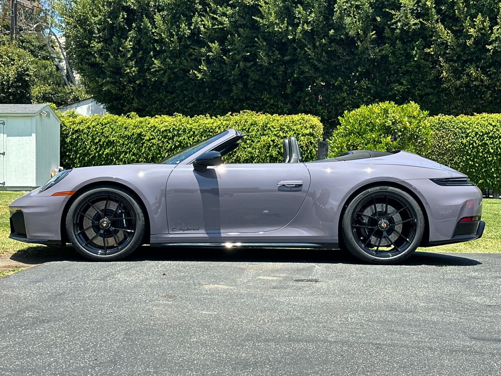 New 2026 Porsche 911 Carrera GTS RWD image 2
