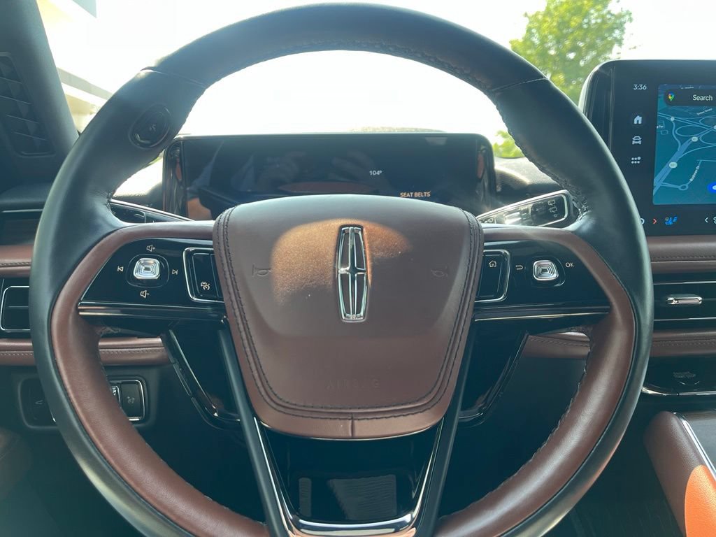 Used 2025 Lincoln Aviator Reserve w/ Jet Appearance Package AWD/4WD image 27