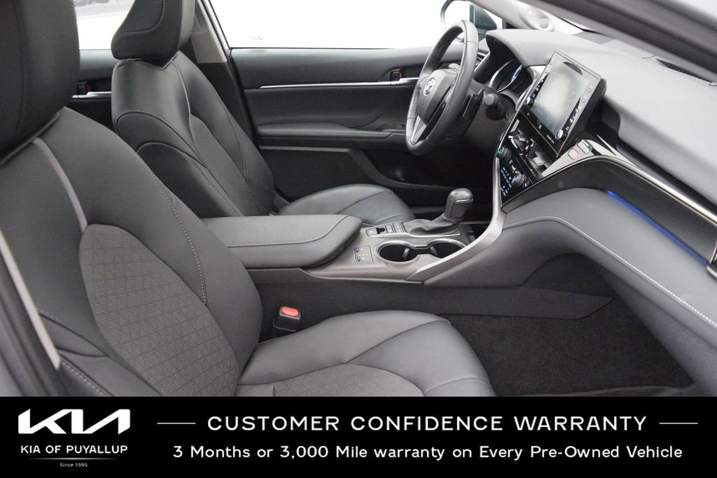 Used 2024 Toyota Camry XSE w/ Navigation Package FWD image 16