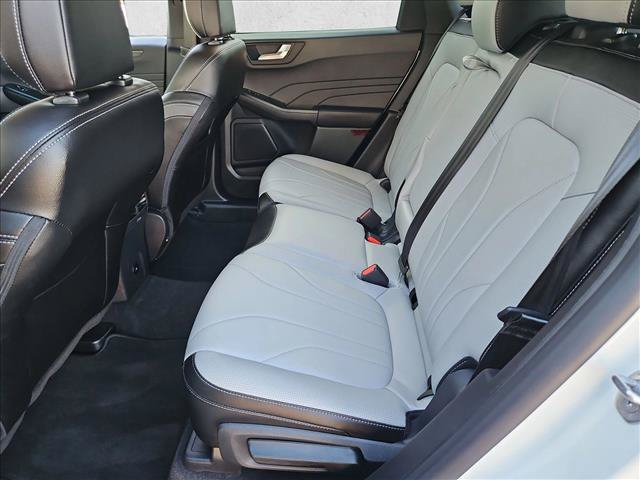 Used 2026 Ford Escape SE w/ PHEV Premium Package FWD image 20