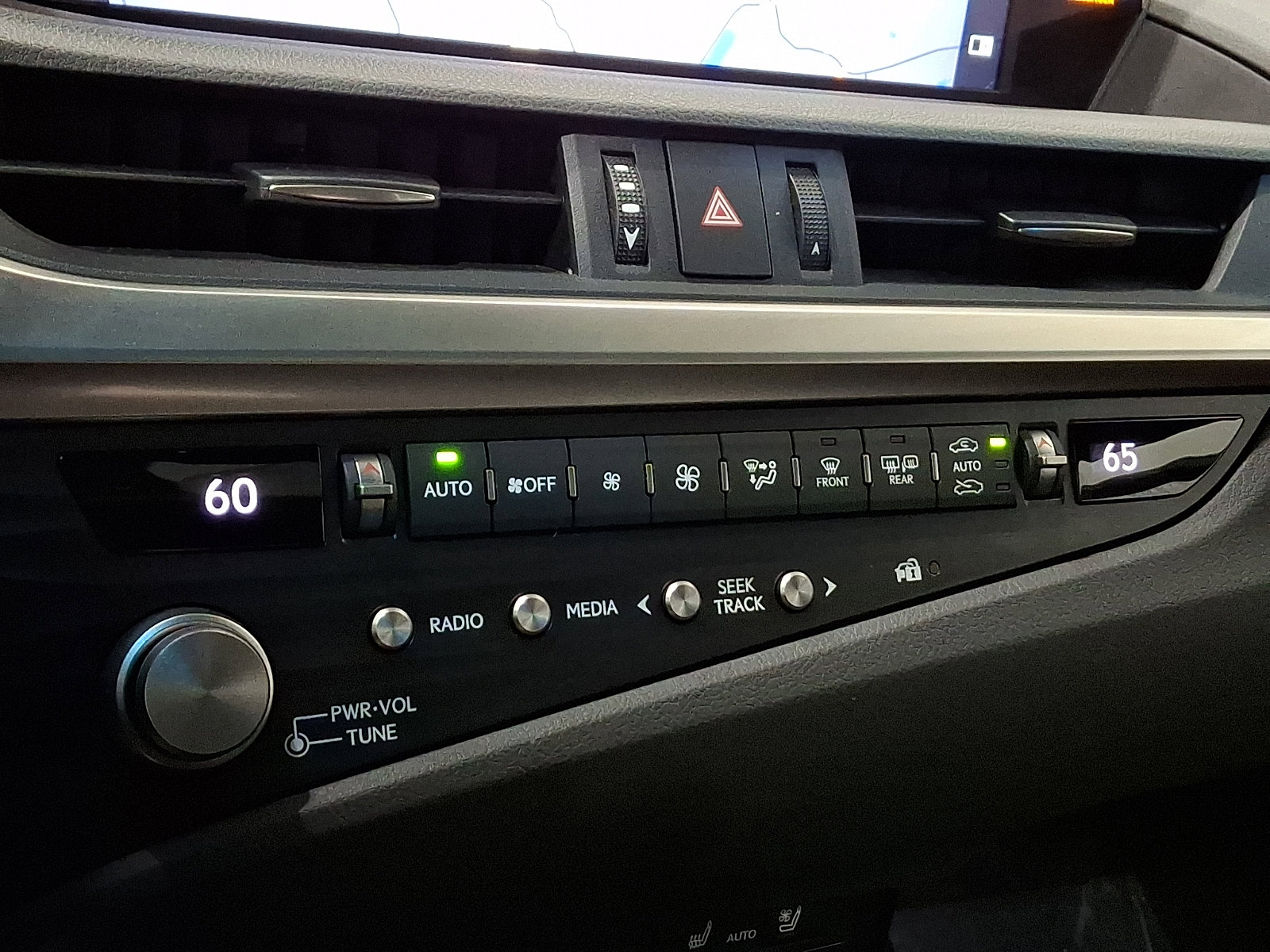 Used 2021 Lexus ES 250 F Sport image 16